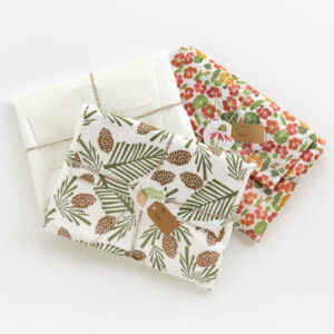 GIFT WRAPPING